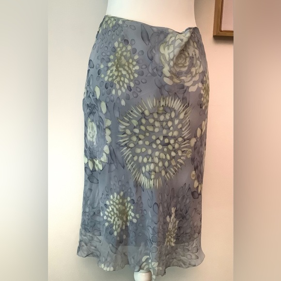 BCBGMaxAzria Silk Skirt w/ Flower Detail - Picture 2 of 5